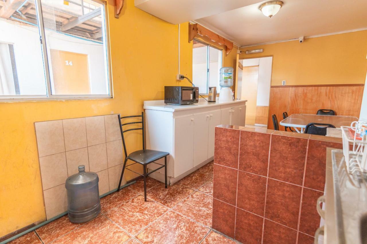 Hostal El Descanso アントファガスタ エクステリア 写真